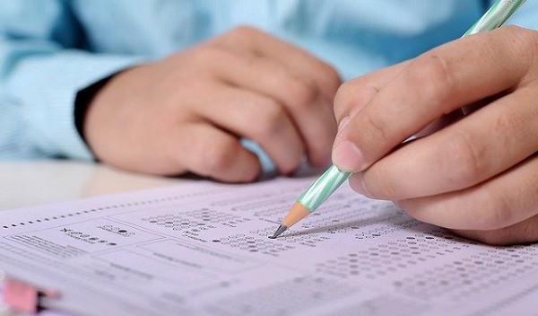 5 tips to excel in competitive exams and boards